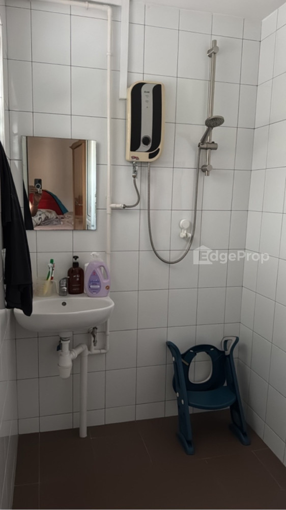 334 WOODLANDS STREET 32 photo 5