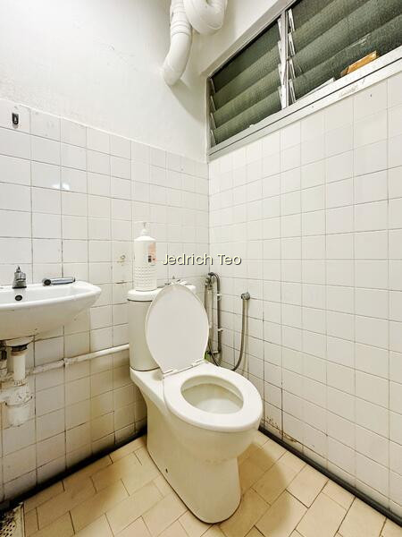 477 TAMPINES STREET 43 photo 4