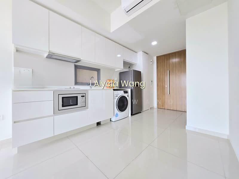 BEDOK RESIDENCES photo 2