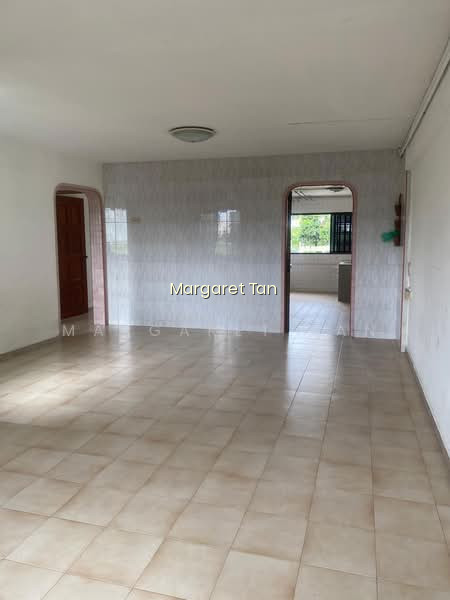 401 HOUGANG AVENUE 10 image 1 of 10