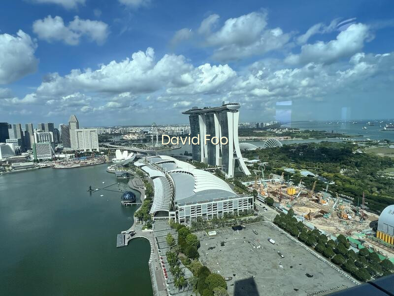 MARINA BAY RESIDENCES photo 3