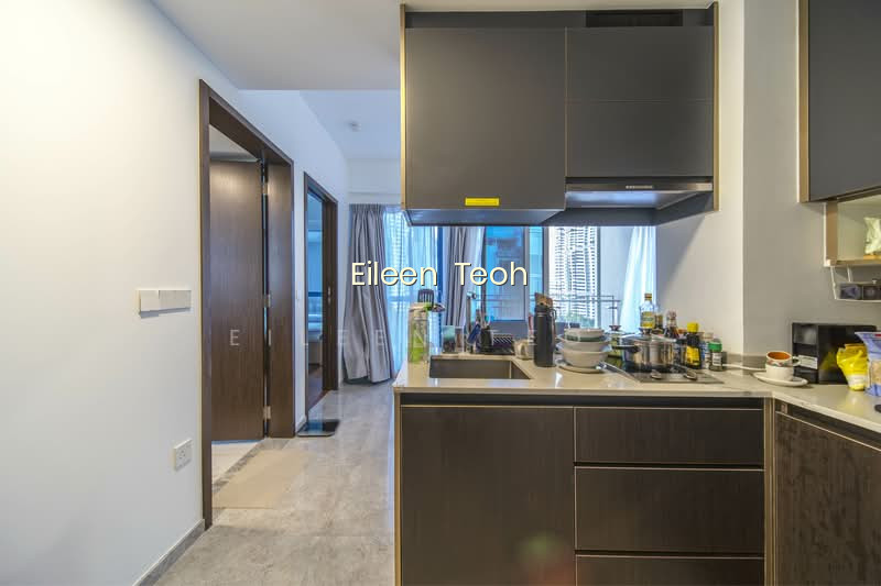 WILSHIRE RESIDENCES image 1 of 10