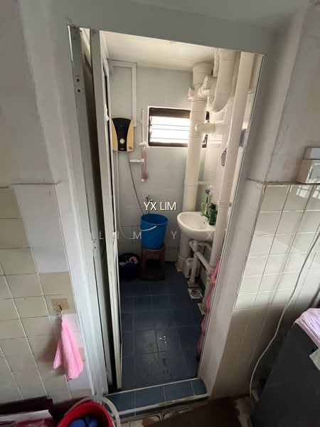 86 REDHILL CLOSE photo 5