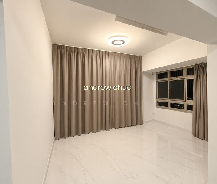 303B PUNGGOL CENTRAL photo 3