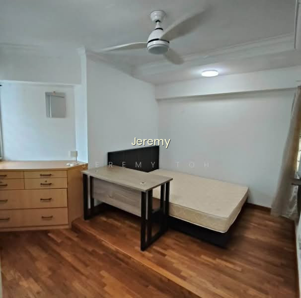 17 CANTONMENT CLOSE photo 4
