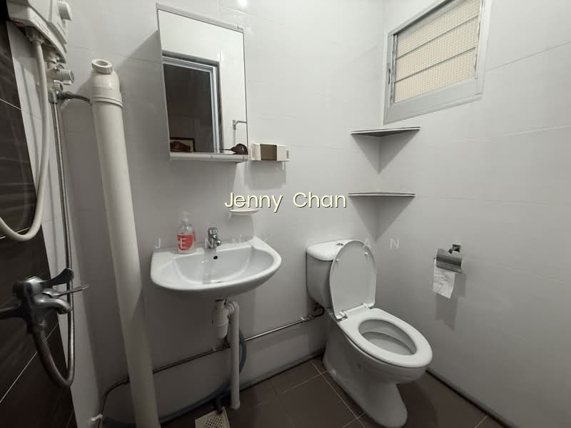 375 CLEMENTI AVENUE 4 photo 2