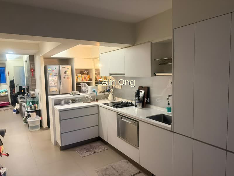 62 MARINE DRIVE photo 4