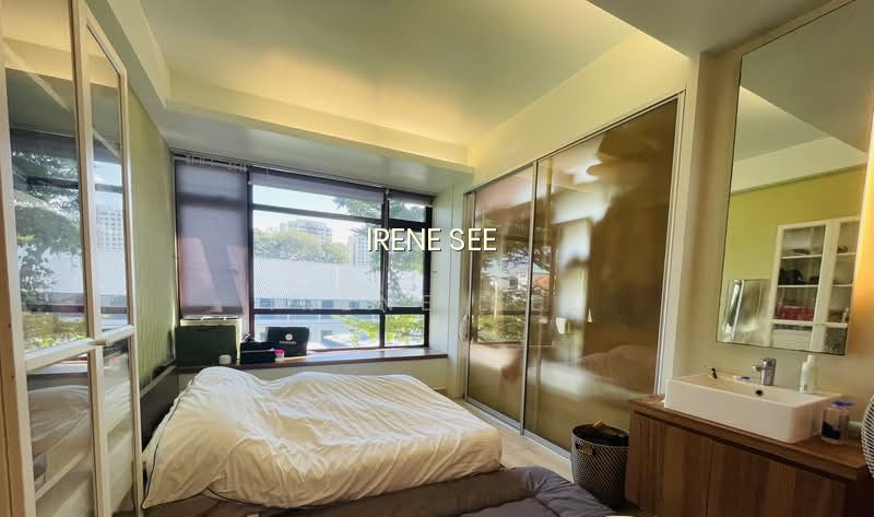 TESSA LODGE photo 3