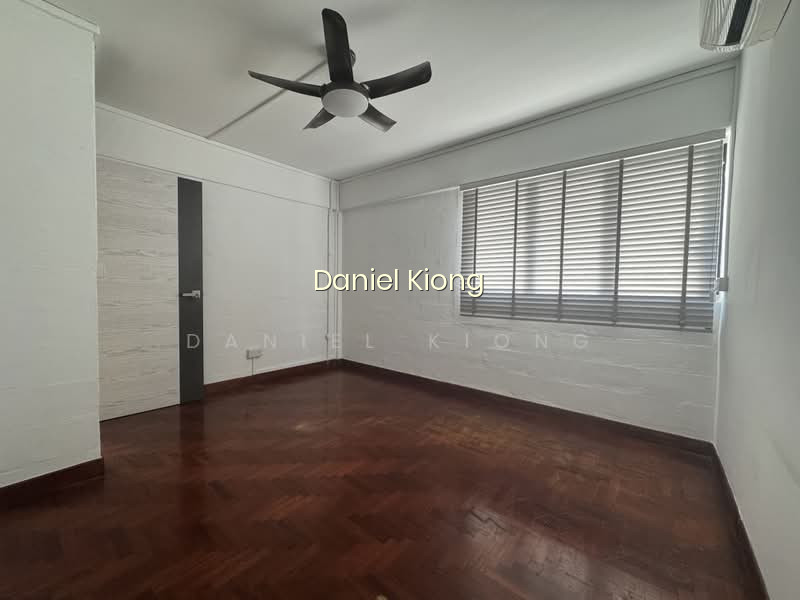 328 CLEMENTI AVENUE 2 photo 2