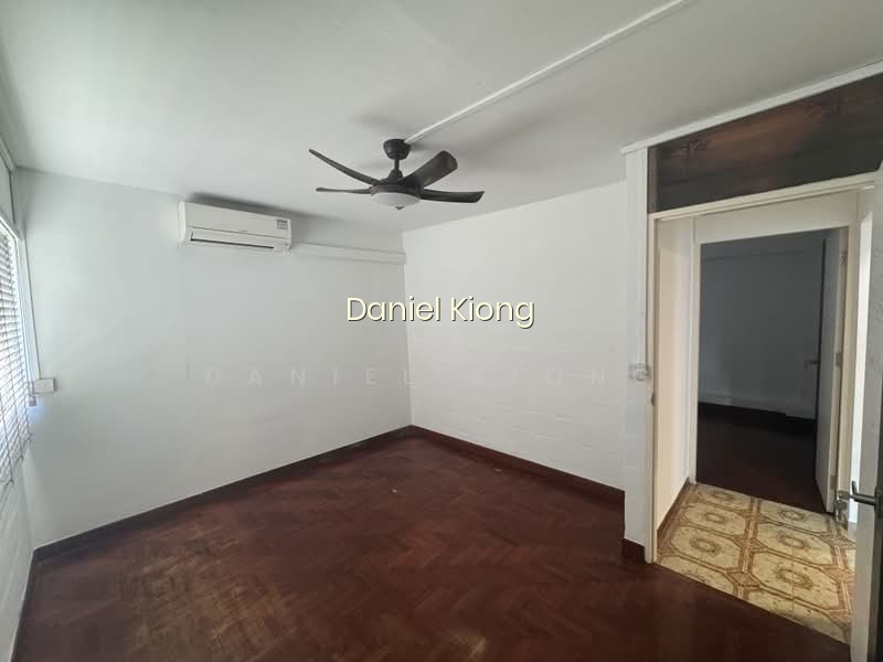 328 CLEMENTI AVENUE 2 photo 5