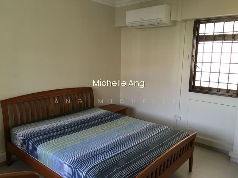 132 RIVERVALE STREET photo 4