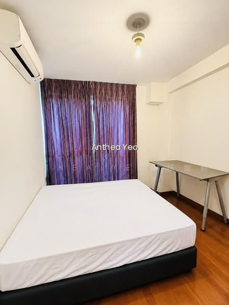 NIVEN LOFT photo 3