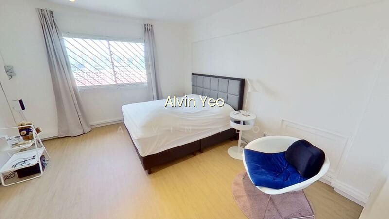 9 JALAN RUMAH TINGGI photo 3