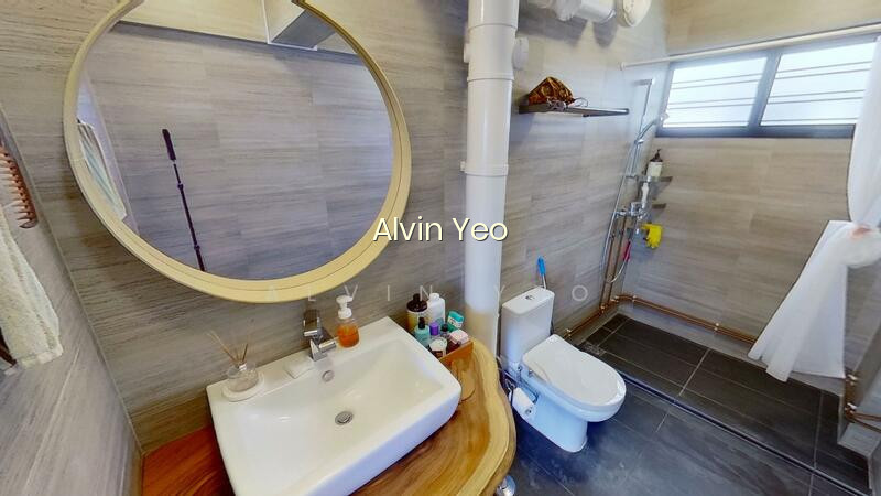 9 JALAN RUMAH TINGGI photo 5