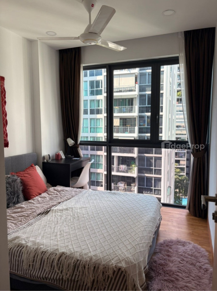 ESPARINA RESIDENCES image 1 of 10