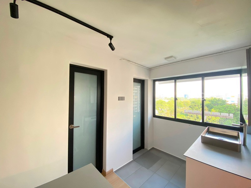 35 TEBAN GARDENS ROAD photo 4