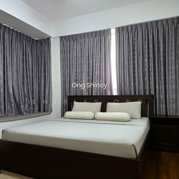 THE PARC CONDOMINIUM photo 2