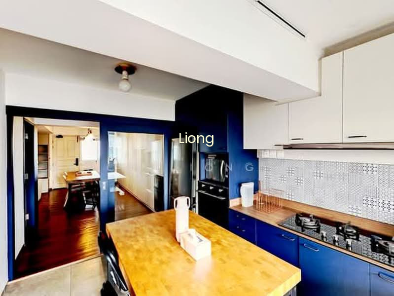 7 MARINE TERRACE photo 2