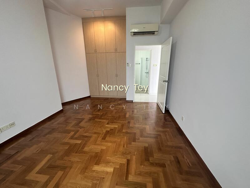 HARBOUR VIEW TOWERS photo 6