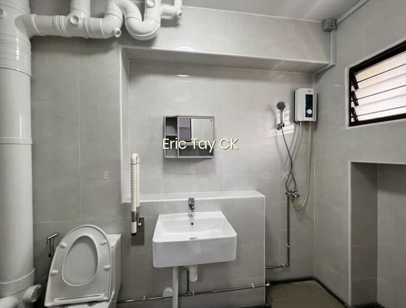 316 TAMPINES STREET 33 photo 3
