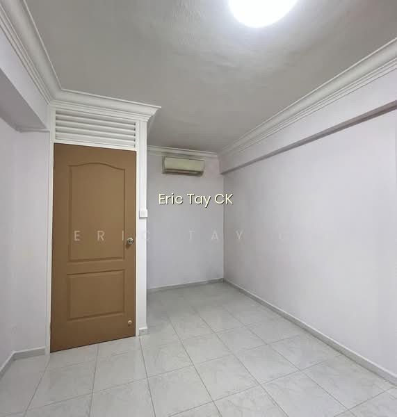 316 TAMPINES STREET 33 photo 5