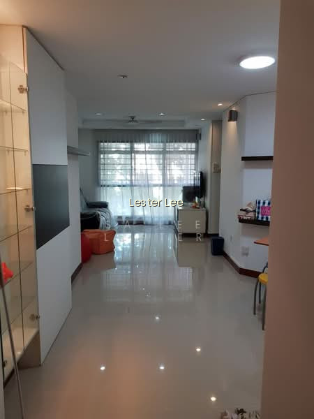 298 PUNGGOL CENTRAL photo 2