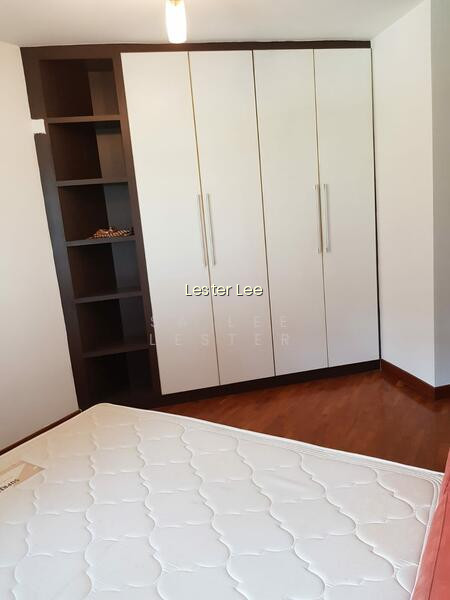 298 PUNGGOL CENTRAL photo 5
