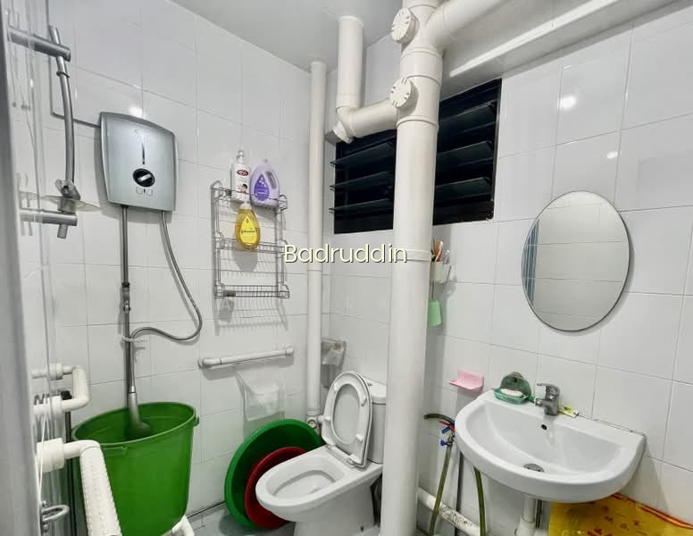 171 ANG MO KIO AVENUE 4 image 1 of 4