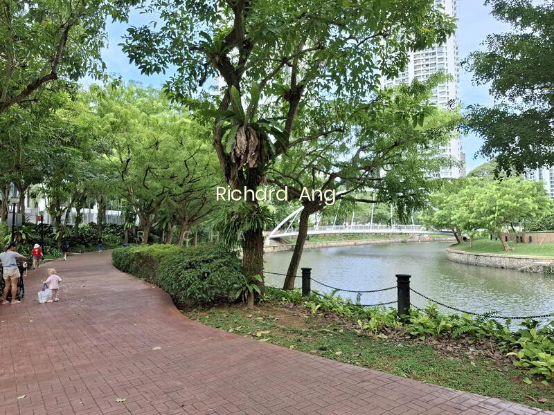 RIVER GREEN photo 3