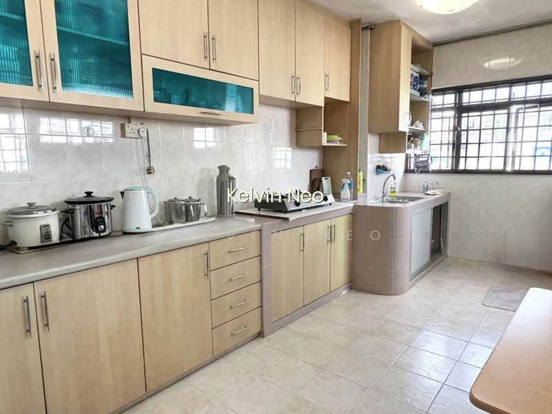 320 HOUGANG AVENUE 5 photo 3