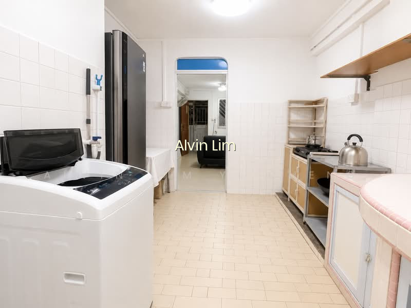 642 HOUGANG AVENUE 8 photo 3