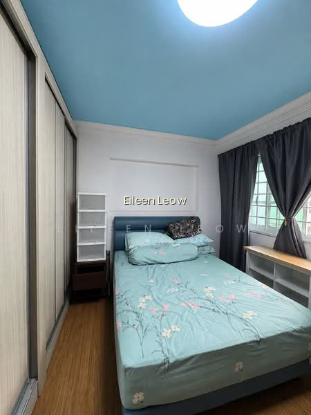 543 JURONG WEST STREET 42 image 1 of 7
