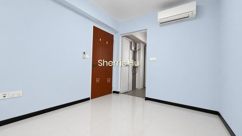 574A WOODLANDS DRIVE 16 photo 3