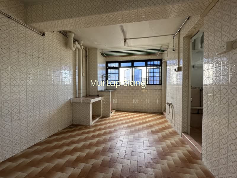 185 BOON LAY AVENUE photo 4