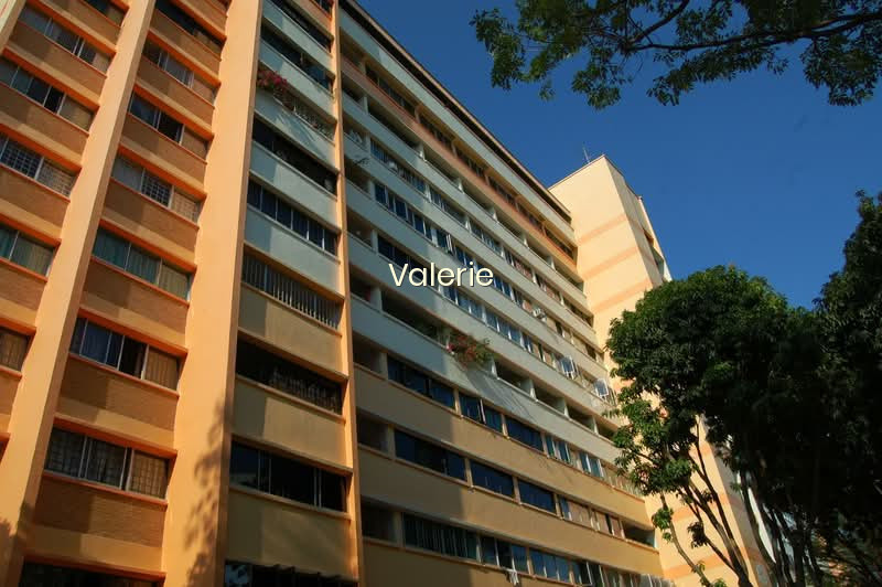 114 TAMPINES STREET 11 photo 6