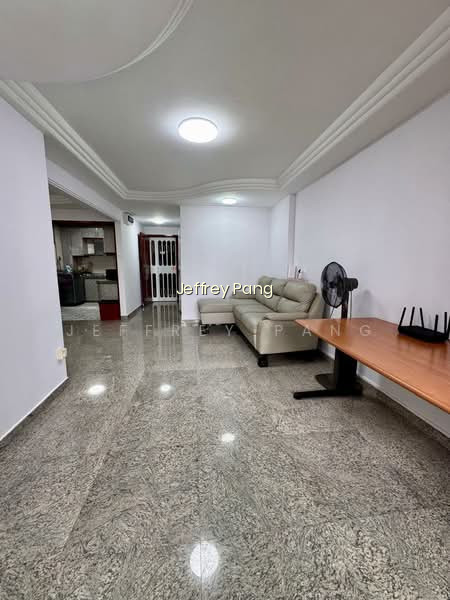 360A ADMIRALTY DRIVE image 1 of 6