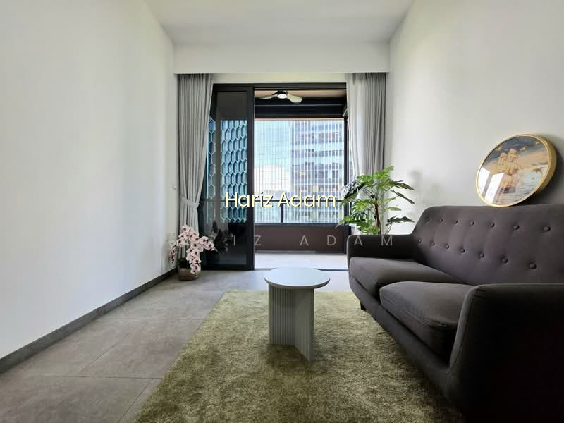MIDTOWN MODERN photo 2
