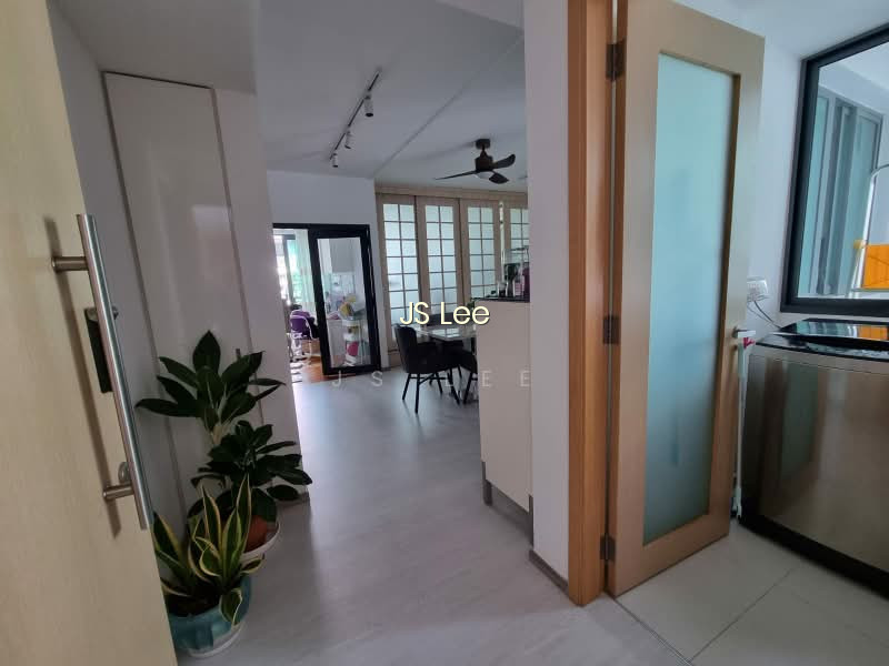 ESPARINA RESIDENCES photo 2