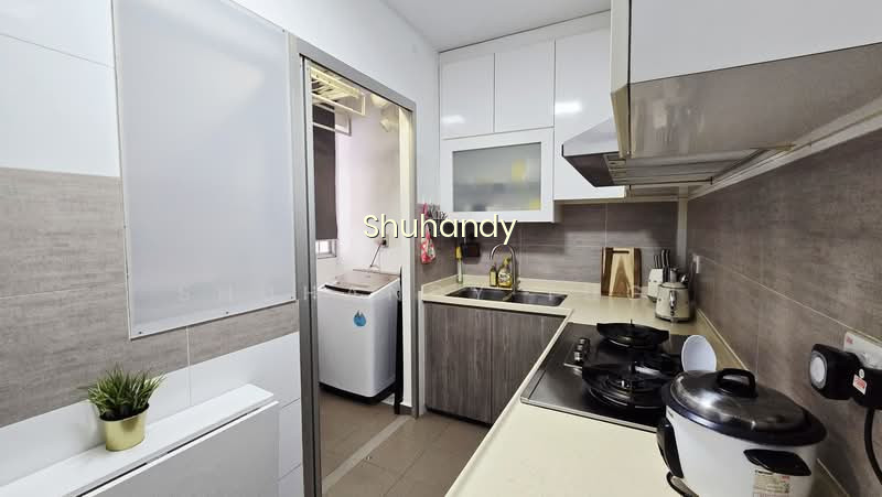 573C WOODLANDS GLEN photo 5