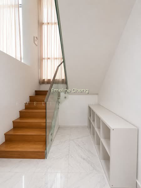 SPOTTISWOODE 18 photo 4