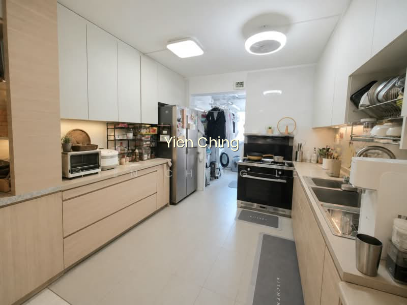443 SIN MING AVENUE image 1 of 10