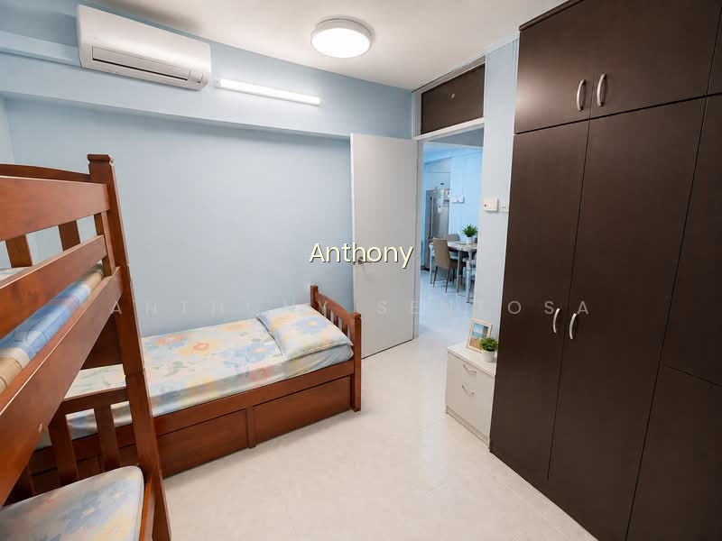 303 JURONG EAST STREET 32 photo 2