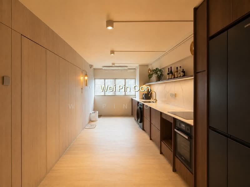 10 GLOUCESTER ROAD photo 2