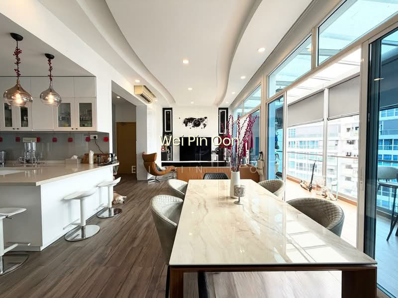 THE TAMPINES TRILLIANT image 1 of 10
