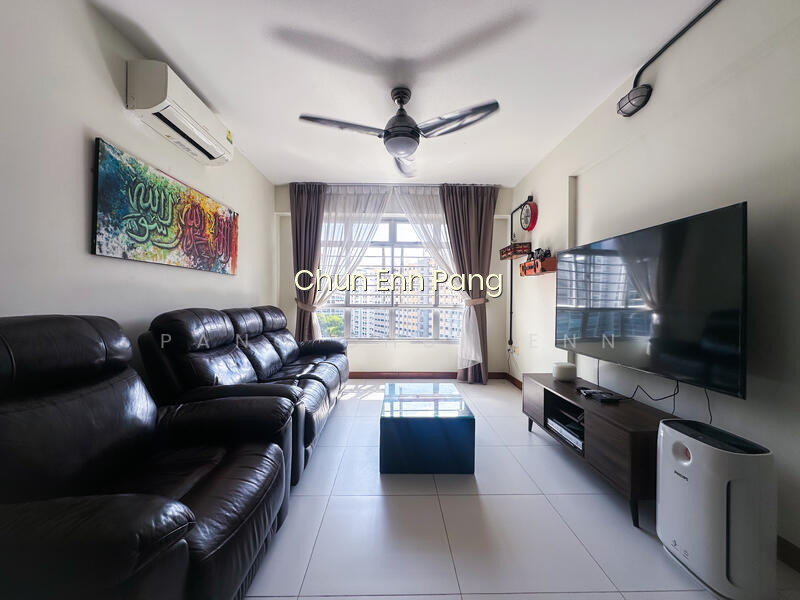 522A TAMPINES CENTRAL 7 image 1 of 7