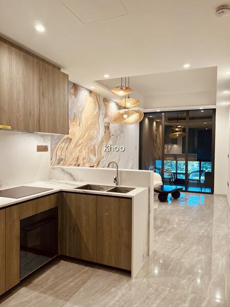 LEEDON GREEN photo 2