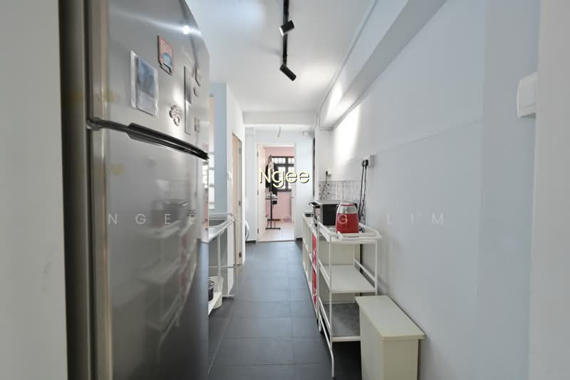 4 JALAN BATU image 1 of 10