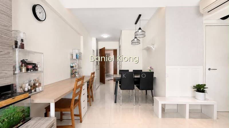 467A FERNVALE LINK photo 6
