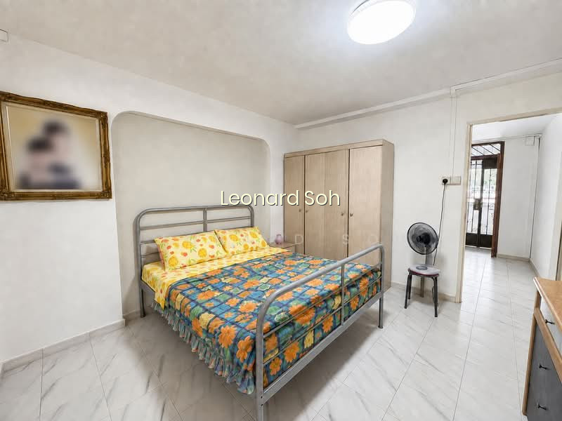 329 SERANGOON AVENUE 3 image 1 of 10