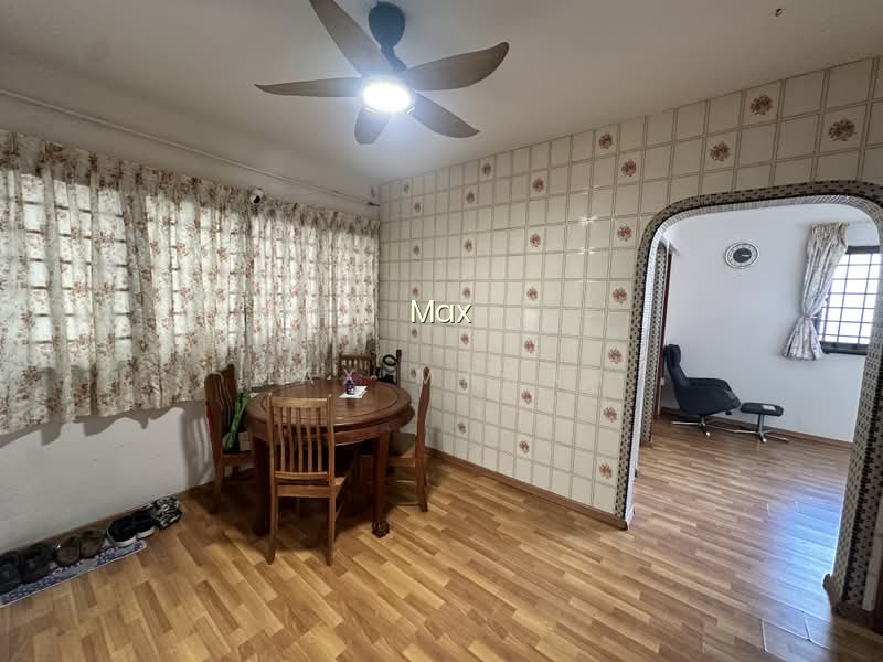 639 ROWELL ROAD photo 4